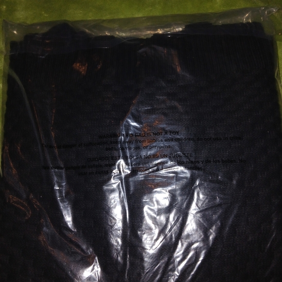 Mens Black Sweater 2XL - Picture 2 of 4